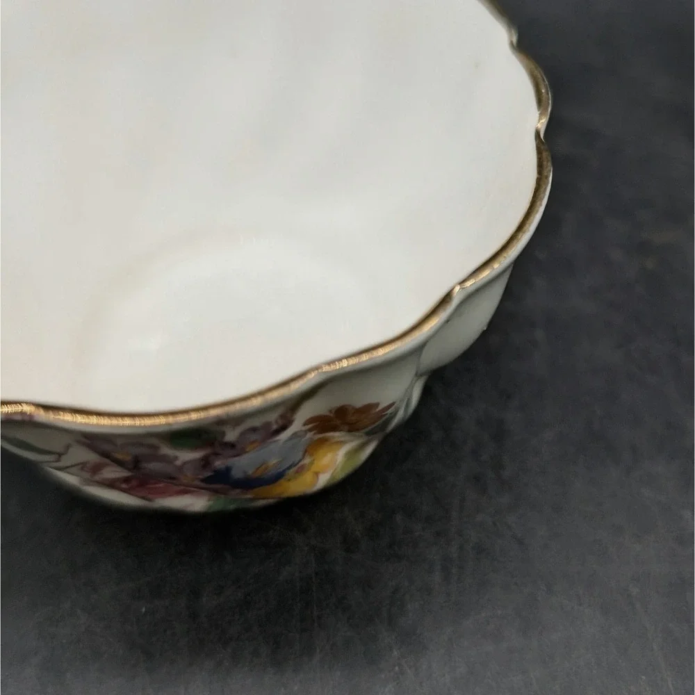 Paragon England Fine Bone China Floral Scalloped Open Sugar Bowl  2